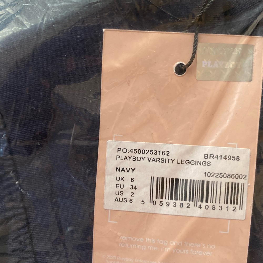 ✨SOLD✨Missguided x Playboy- Varisty Leggings, SIZE - Picture 4 of 5